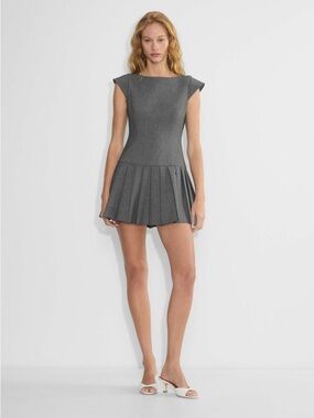 Aritzia Sunday Best Palette Dress Like New!!